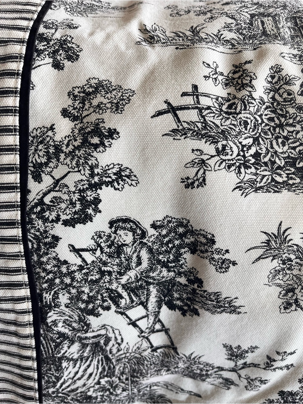 Black & White Toile Print Canvas cotton blend table cloth.